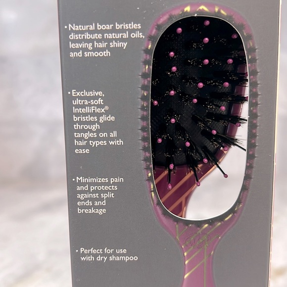 Wet Brush Shine Enhancer Hairbrush - Picture 5 of 5